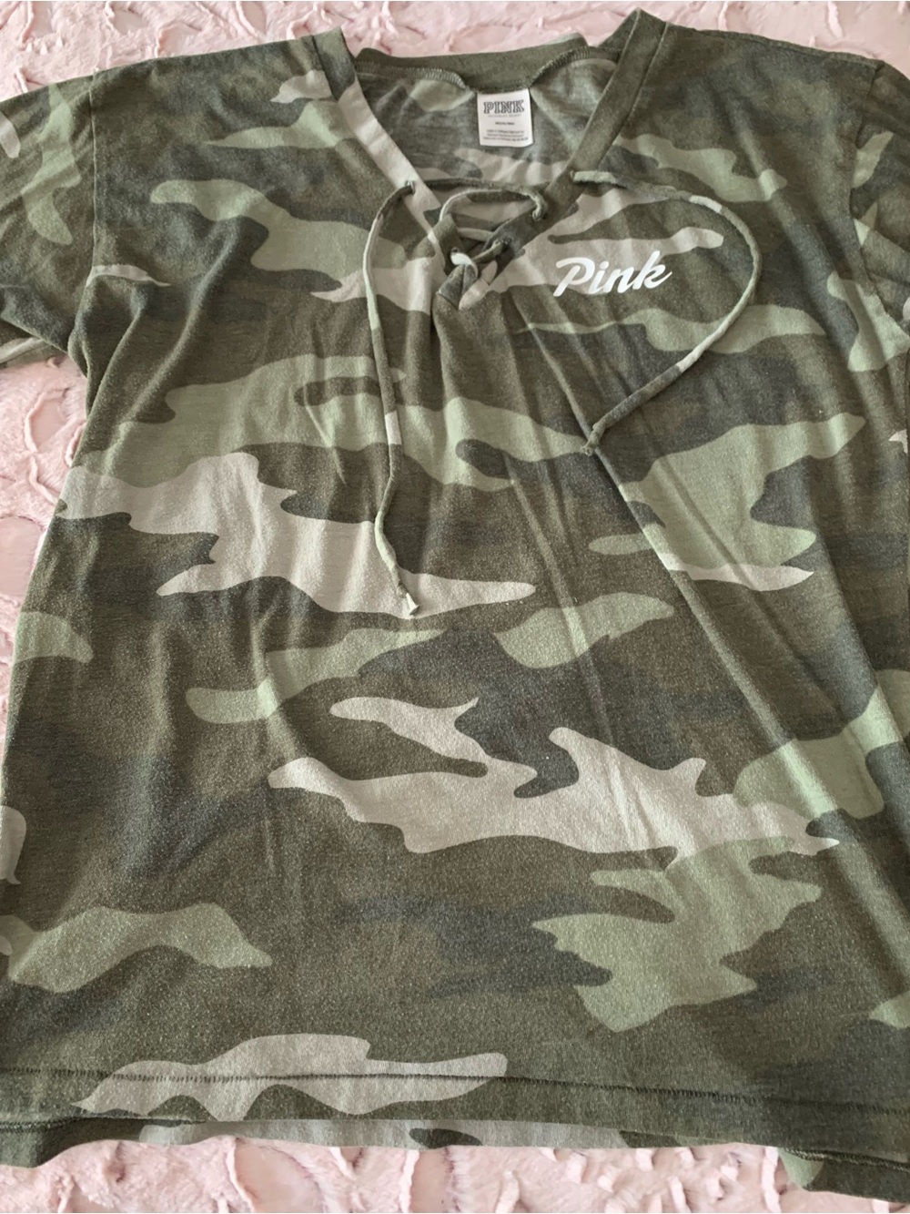 PINK Victoria's Secret Women’s Med T-Shirt Camo Lace Up Short Sleeve Logo Top